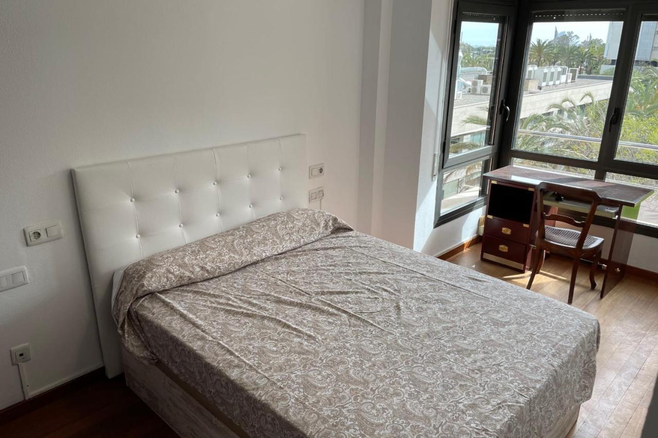 Apartment With Sea Views Next To The Beach Of Mar Bella Barselona Dış mekan fotoğraf